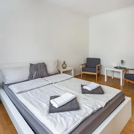 Apartment Zentrumsnahe 2 Zimmerwohnung