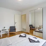 Zentrumsnahe 2 Zimmerwohnung Διαμέρισμα