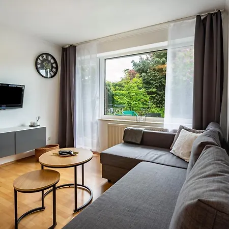 아파트 Zentrumsnahe 2 Zimmerwohnung *