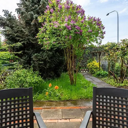 Zentrumsnahe 2 Zimmerwohnung * Бремен